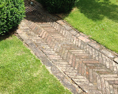 herringbone path